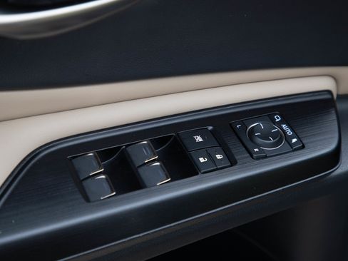 Used 2021 Lexus ES 250 w/ Premium Package AWD/4WD image 22