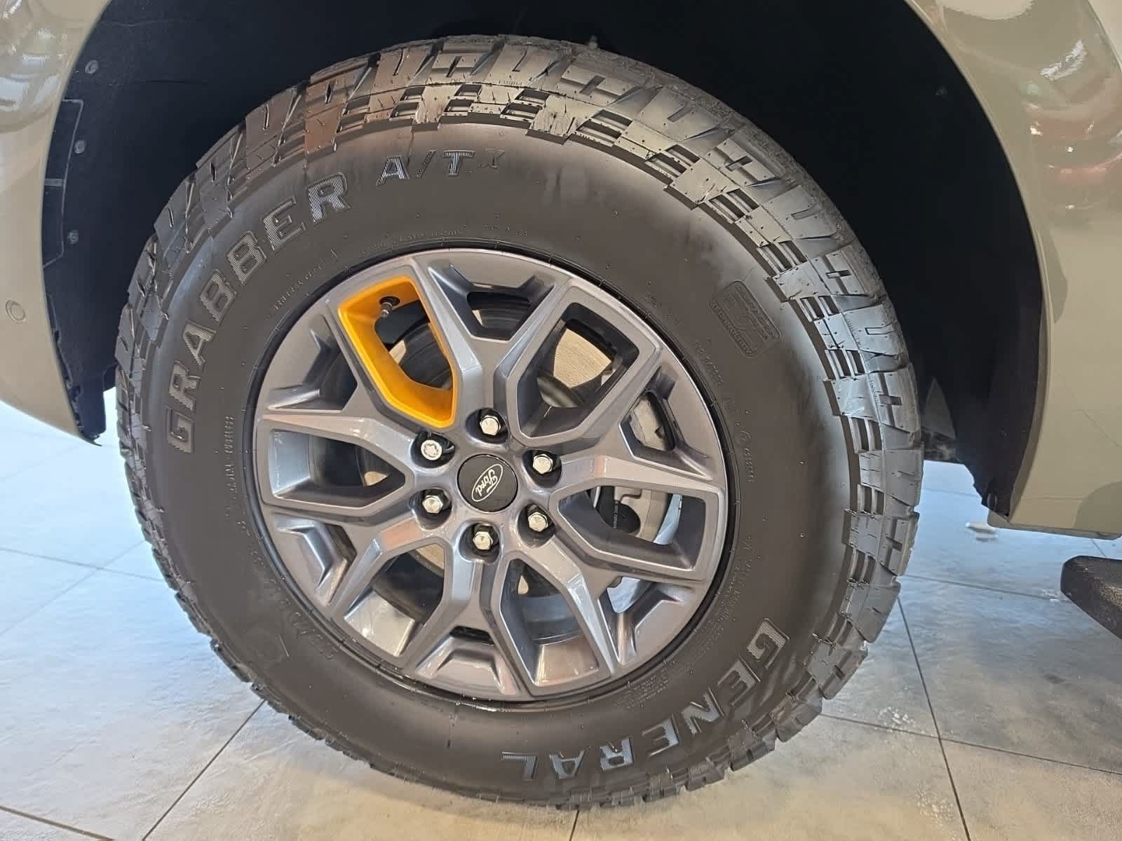 Used 2025 Ford Expedition Tremor AWD/4WD image 15