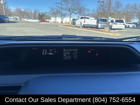 Used 2015 Toyota Prius C Three image 21