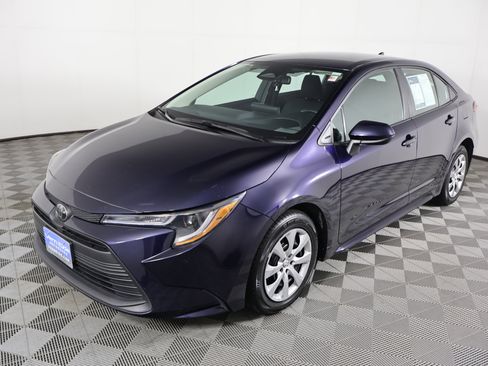 Used 2024 Toyota Corolla LE image 10