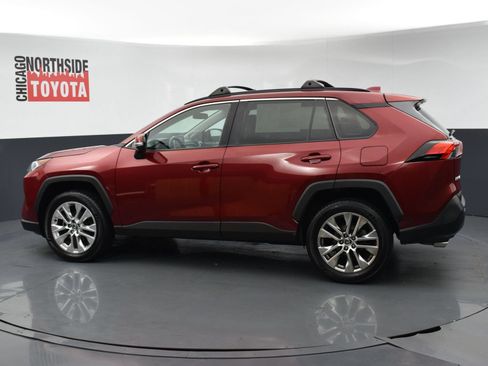 Used 2021 Toyota RAV4 XLE Premium AWD/4WD image 2