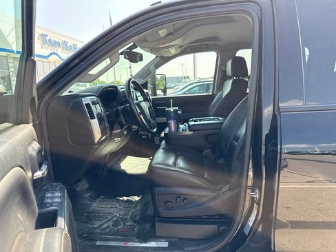 Used 2017 Chevrolet Silverado 2500 LTZ w/ Duramax Plus Package AWD/4WD image 3