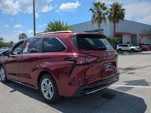 New 2026 Toyota Sienna Limited FWD image 9
