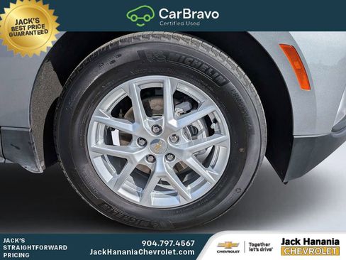 Certified 2024 Chevrolet Equinox LT FWD image 10