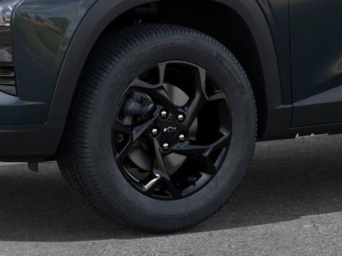 New 2026 Chevrolet Trax LT FWD image 9