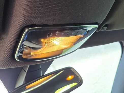 Used 2017 Maserati GranTurismo Sport RWD image 59