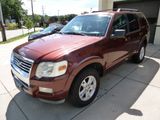 Used 2010 Ford Explorer XLT image 4