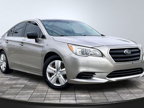 Used 2016 Subaru Legacy 2.5i image 10
