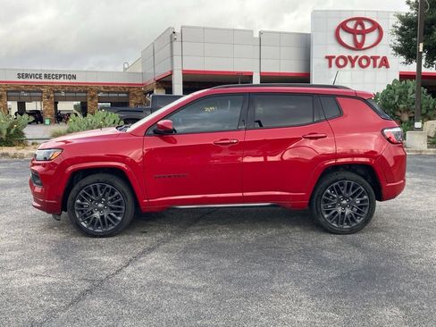 Used 2023 Jeep Compass Limited AWD/4WD image 8
