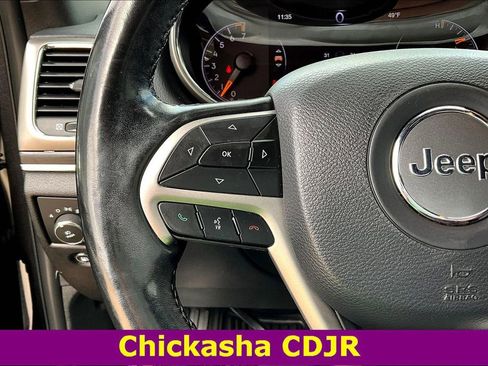 Used 2020 Jeep Grand Cherokee Limited w/ Trailer Tow Group IV image 11