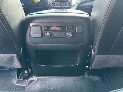 Used 2019 Chevrolet Tahoe LT image 32