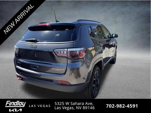 Used 2019 Jeep Compass Trailhawk AWD/4WD image 4
