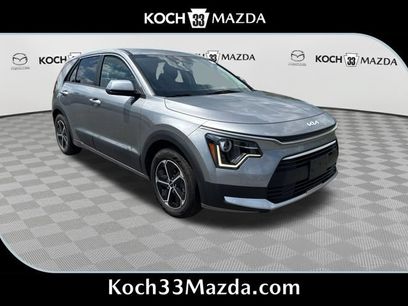 Used 2023 Kia Niro LX