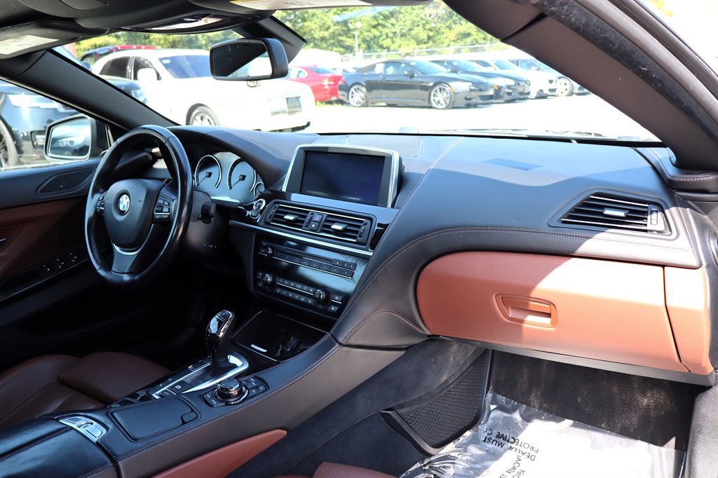 Used 2013 BMW 650i xDrive Convertible AWD/4WD image 25