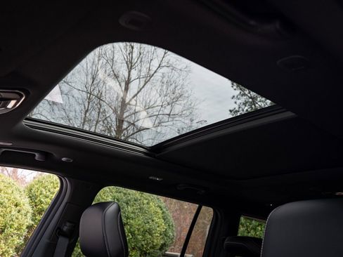 New 2025 Jeep Grand Cherokee L Limited AWD/4WD image 16