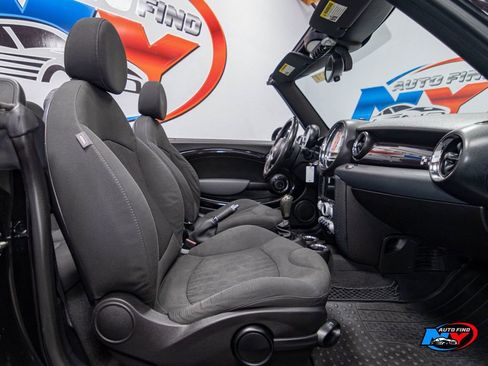 Used 2009 MINI Cooper John Cooper Works image 22
