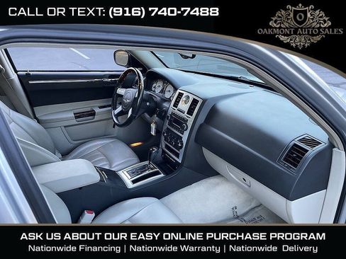 Used 2006 Chrysler 300 C RWD image 14