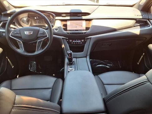 Certified 2024 Cadillac XT5 Premium Luxury FWD image 15