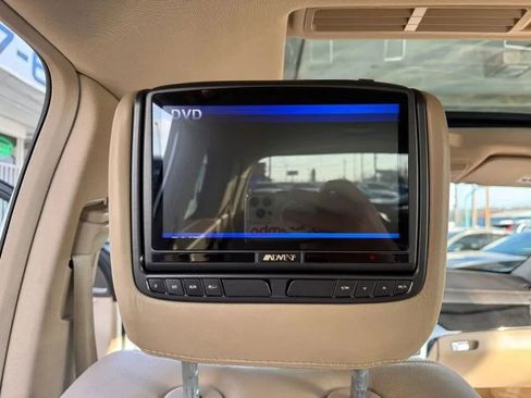 Used 2016 Mercedes-Benz GL 450 4MATIC image 39