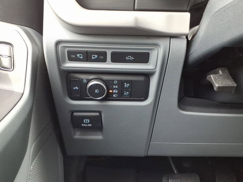 Certified 2022 Ford F150 XLT w/ Equipment Group 302A High AWD/4WD image 17