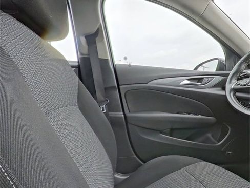 Used 2018 Buick Regal Preferred w/ Sights and Sounds Package image 26