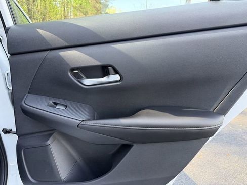 Used 2023 Nissan Sentra SV image 25