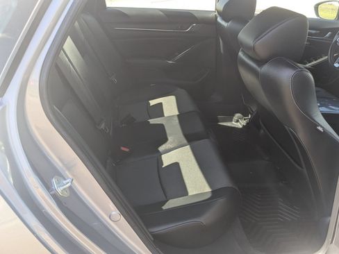 Used 2022 Honda Accord Sport image 34