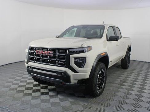 New 2026 GMC Canyon AT4 image 20