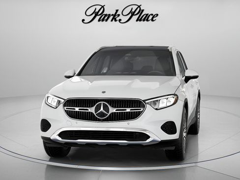 Used 2026 Mercedes-Benz GLC 300 image 37