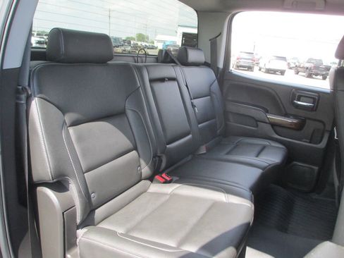 Used 2018 GMC Sierra 1500 SLT w/ SLT Premium Package AWD/4WD image 24