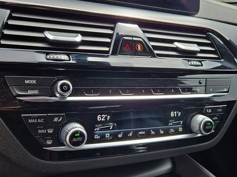 Used 2021 BMW M5 w/ Competition Package image 15