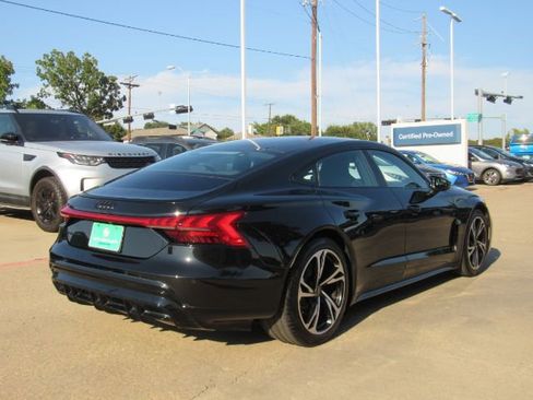 Used 2023 Audi e-tron GT Premium Plus w/ Performance Package image 8