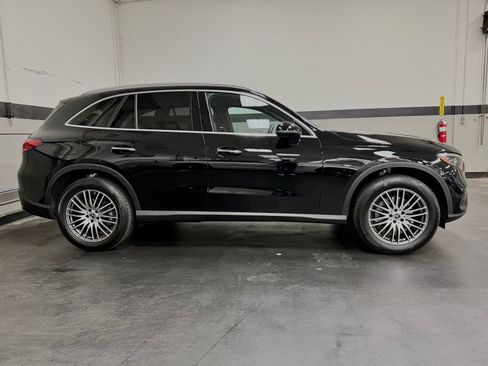 Used 2026 Mercedes-Benz GLC 300 image 5