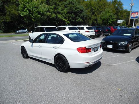 Used 2015 BMW 328i xDrive Sedan AWD/4WD image 3