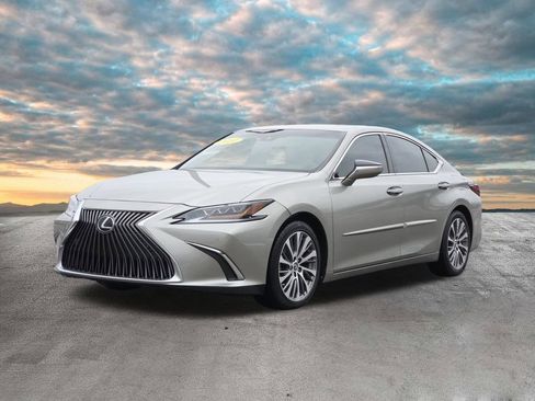 Certified 2021 Lexus ES 350 w/ Premium Package image 4