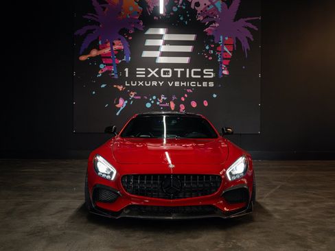 Used 2016 Mercedes-Benz AMG GT S image 3