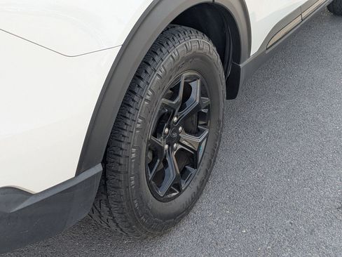 Used 2022 Ford Explorer Timberline AWD/4WD image 12
