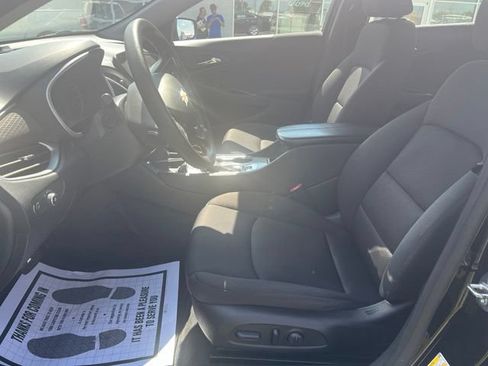 Used 2023 Chevrolet Malibu LT FWD image 10