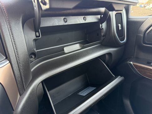 Certified 2022 Chevrolet Silverado 1500 High Country image 24