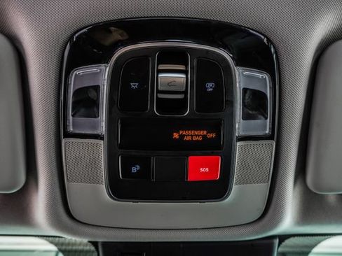 Used 2025 Hyundai Tucson SEL FWD image 26