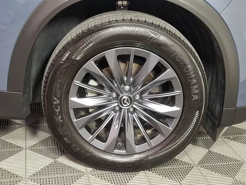 Used 2025 MAZDA CX-70 3.3 Turbo w/ Preferred Package AWD/4WD image 11