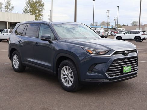 New 2026 Toyota Grand Highlander XLE AWD/4WD image 10