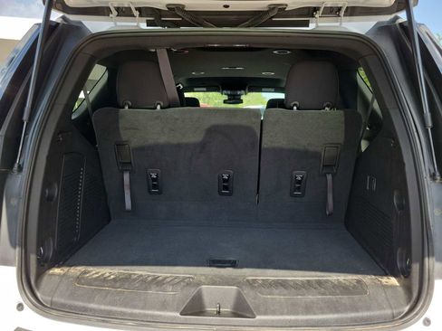 Used 2023 Chevrolet Tahoe LS image 19