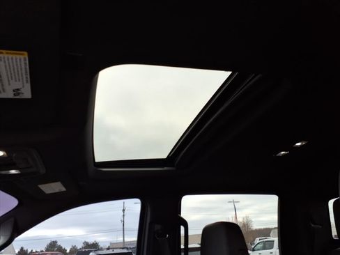 Used 2024 GMC Sierra 1500 AT4 w/ Technology Package image 13