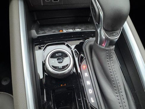 New 2026 Chevrolet Colorado ZR2 image 40