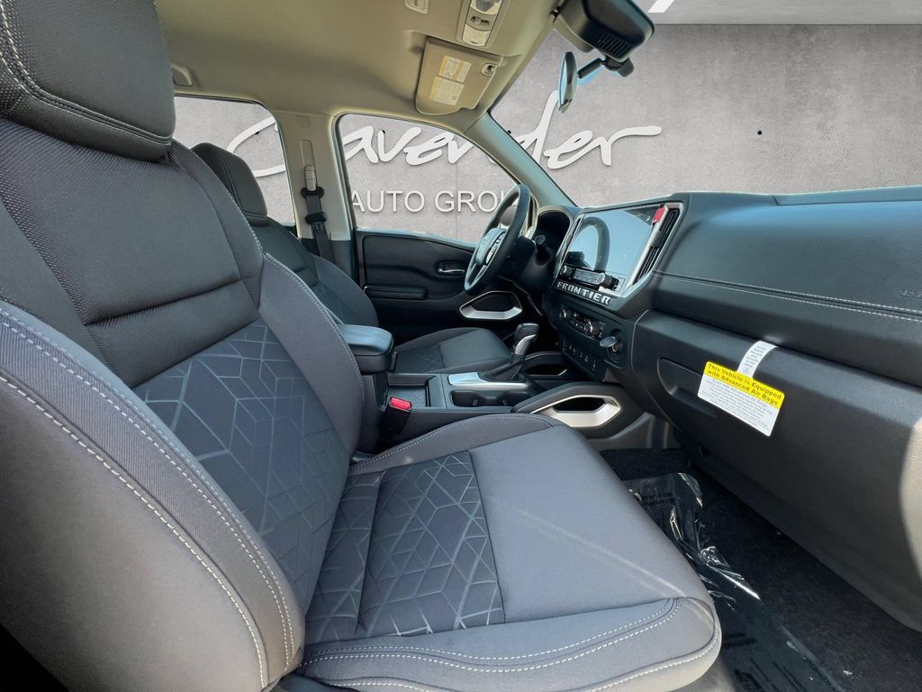 New 2027 Nissan Frontier SV w/ All-Weather Content Package RWD image 25