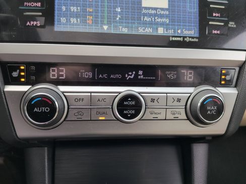 Used 2015 Subaru Outback 2.5i Premium image 27