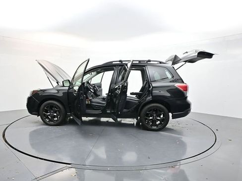 Used 2018 Subaru Forester 2.5i Premium image 35