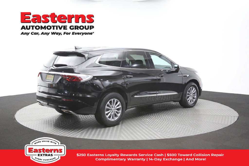 Used 2023 Buick Enclave Essence AWD/4WD image 44