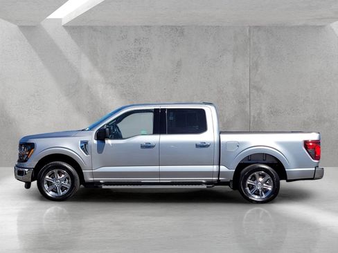 Used 2025 Ford F150 XLT w/ Equipment Group 301A Standard RWD image 8